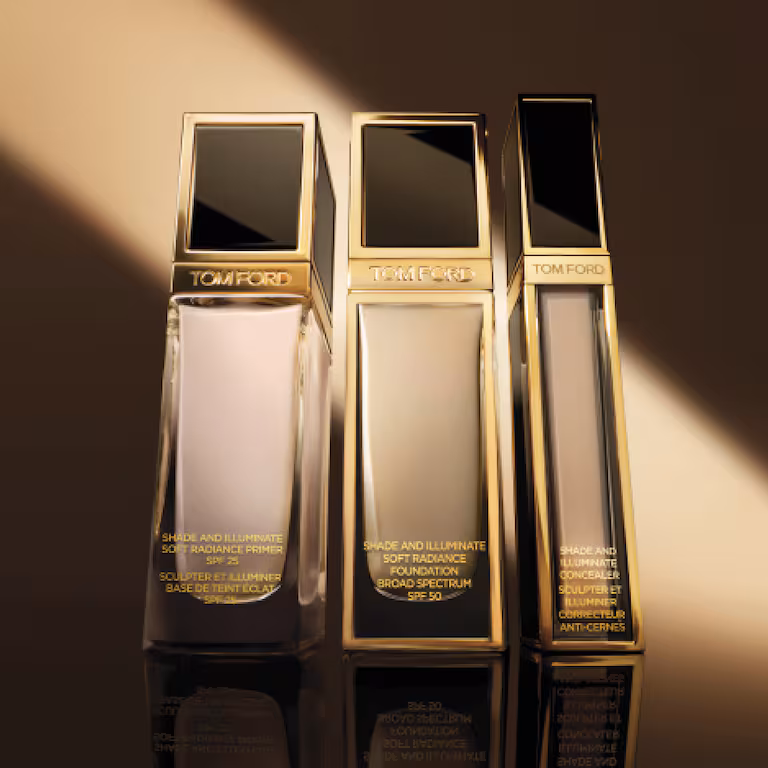 Tom Ford Shade and Illuminate Soft Radiance Foundation SPF 50