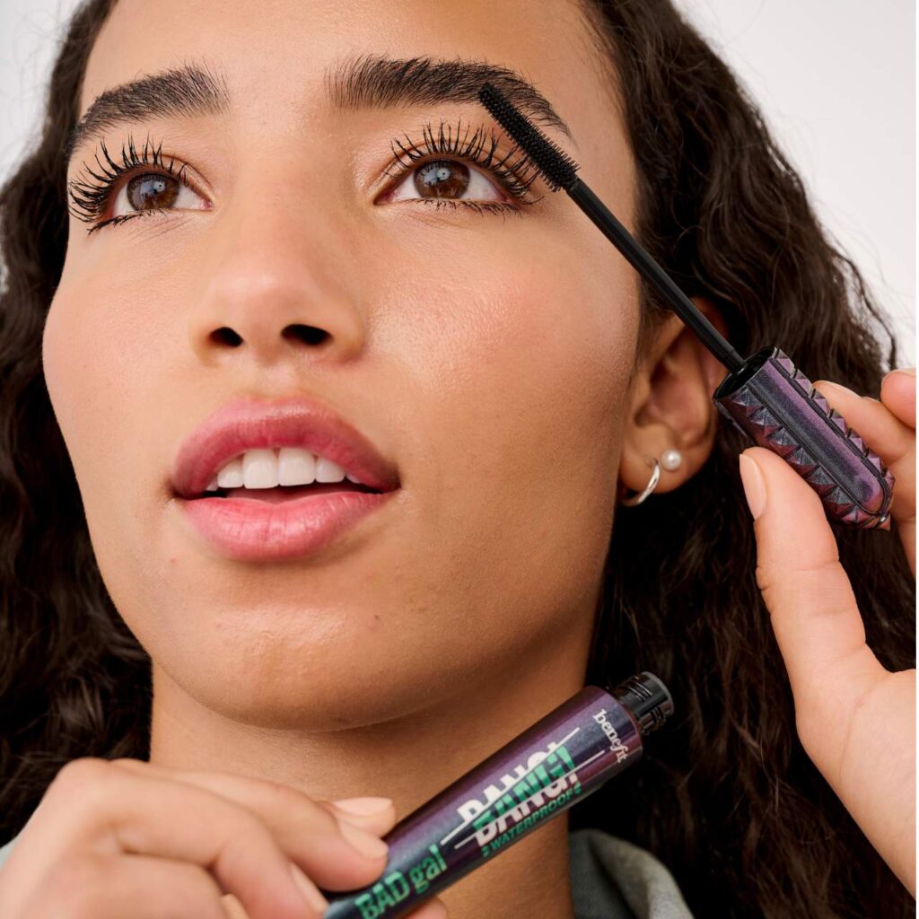 BADgal BANG! ماسكارا مقاومة للماء تعطي حجمًا
