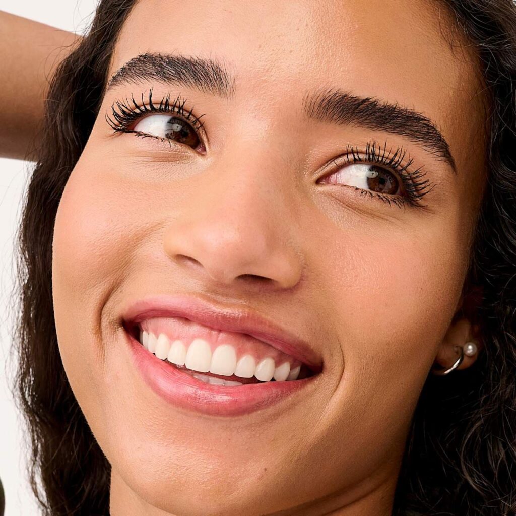 BADgal BANG! ماسكارا مقاومة للماء تعطي حجمًا