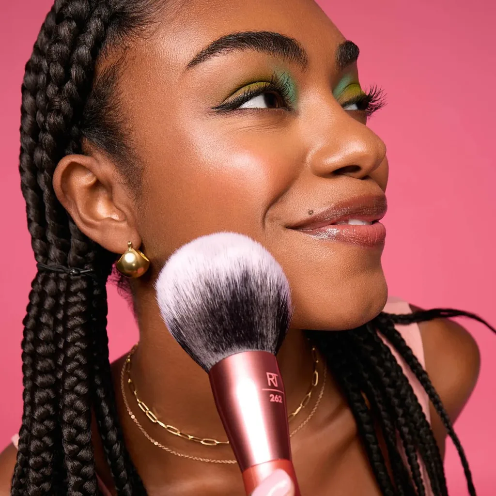 ريل تيكنيكس فرشاة بودرة كبيرة جداً