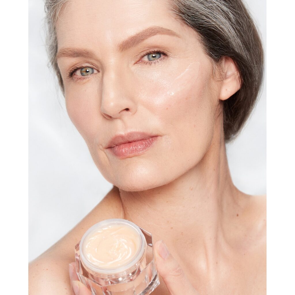 Charlotte Tilbury Refillable Magic Night Moisturizer with Retinol