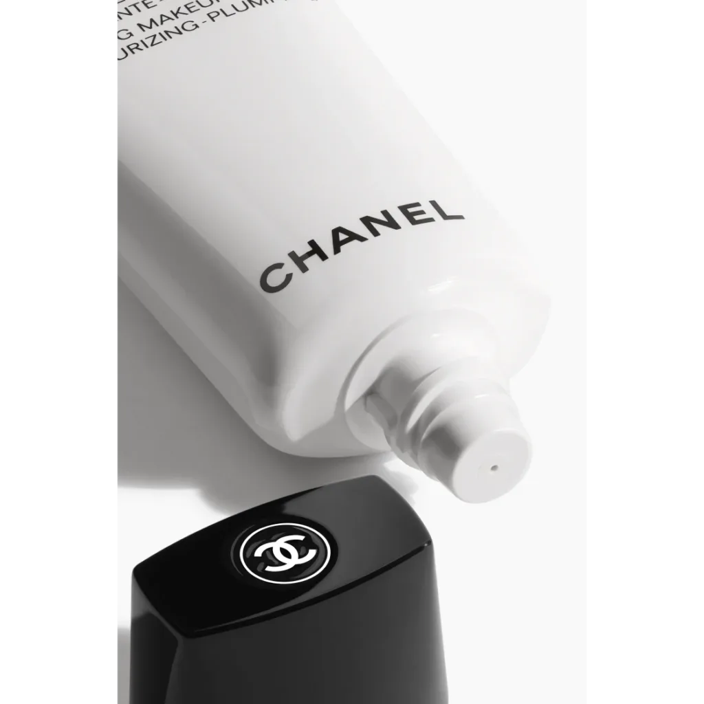 برايمر المكياج المرطب  CHANEL LA BASE ILLUMINATRICE