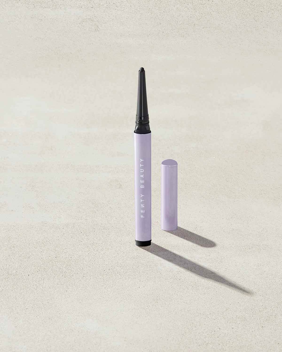 قلم تحديد العيون Fenty Beauty من ريهانا Flypencil Longwear