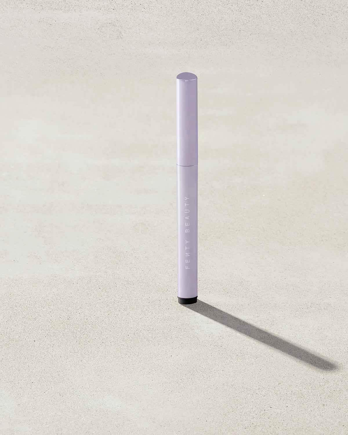 قلم تحديد العيون Fenty Beauty من ريهانا Flypencil Longwear