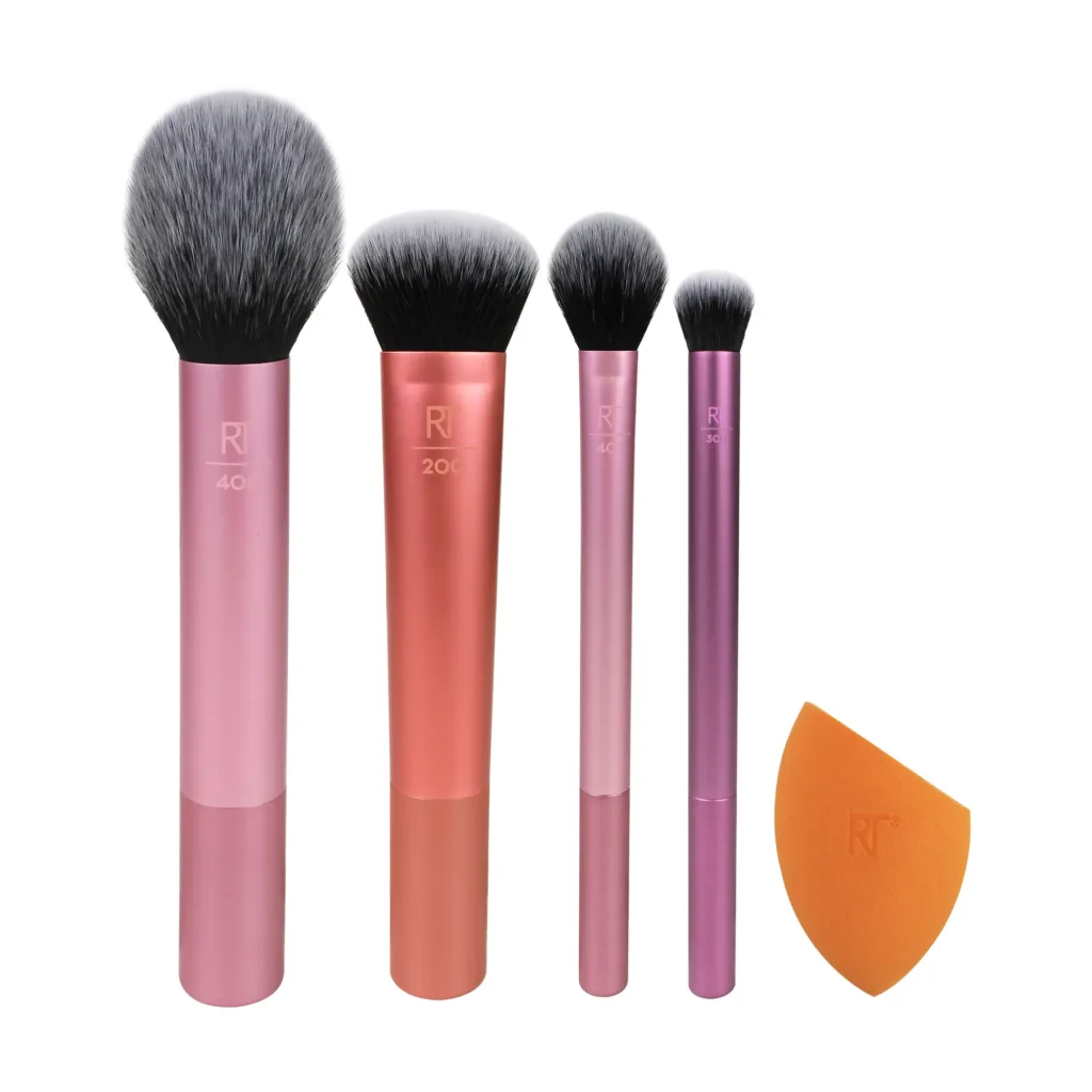 Real Techniques Every Essentials Makeup Brush Set with Bonus Miracle Complexion Sponge
