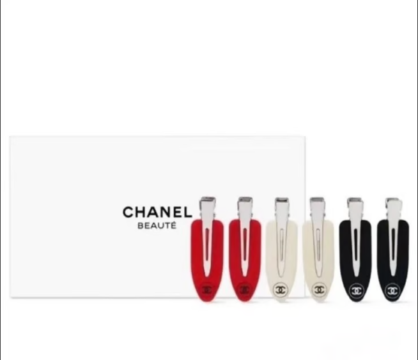 Chanel Hair Clips set of 6
