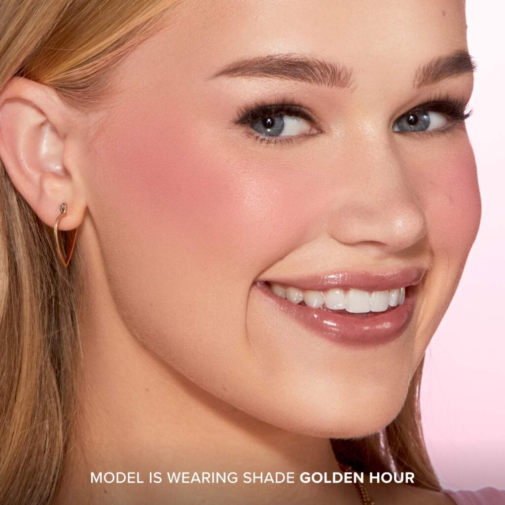 Too Faced Cloud Crush Blurring Powder Blush