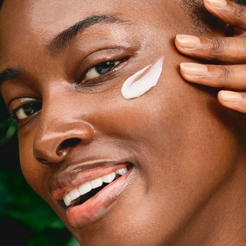Clarins Multi-Active Day Moisturizer for Lines, Pores, Glow with Niacinamide