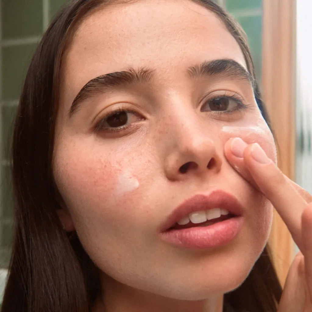Sincerely Yours So Soft Daily Barrier Strengthening Lightweight Moisturizer with Hyaluronic Acid, Ceramides and Niacinamide