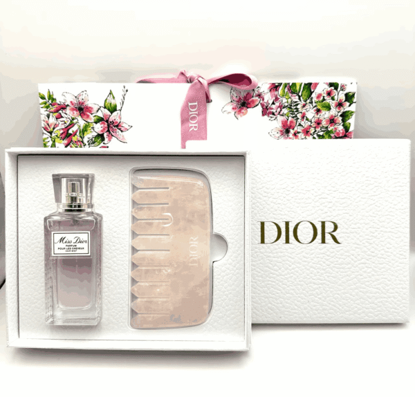 Miss Dior Hair Mist 30ml /1 Oz & Rose Quartz Comb Gift Set