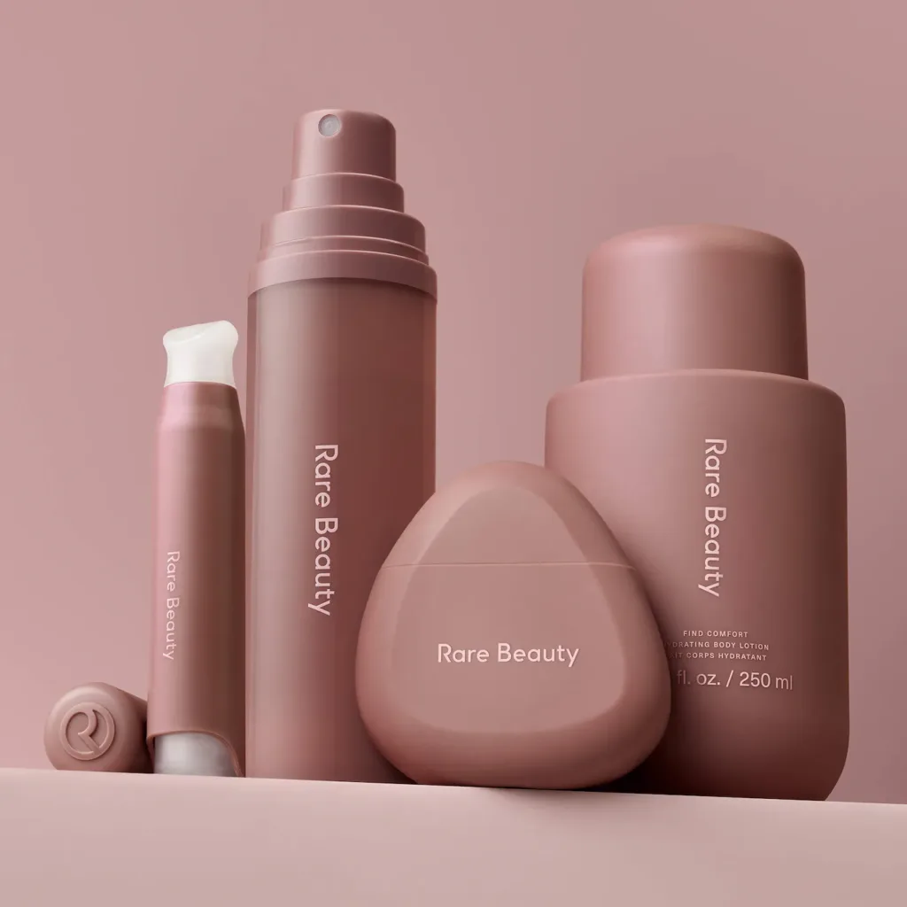 Rare Beauty by Selena Gomez Find Comfort Body & Hair Fragrance Mist with Niacinamide