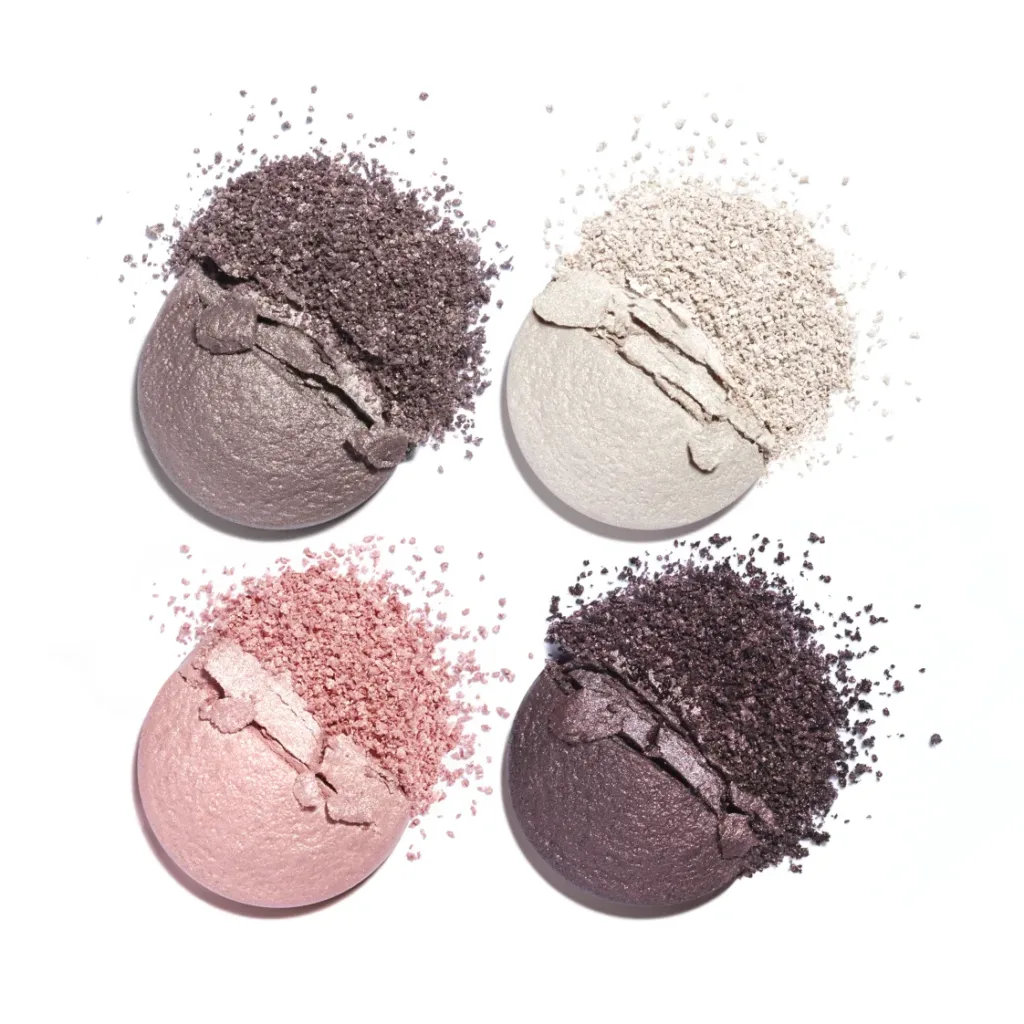 CHANEL LES 4 OMBRES MULTI-EFFECT QUADRA EYESHADOW- 202 – TISSÉ CAMÉLIA