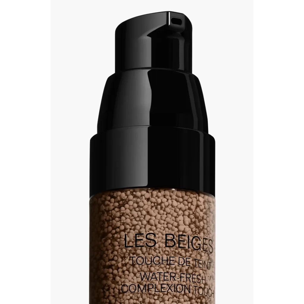 CHANEL LES BEIGES لمسة مائية منعشة