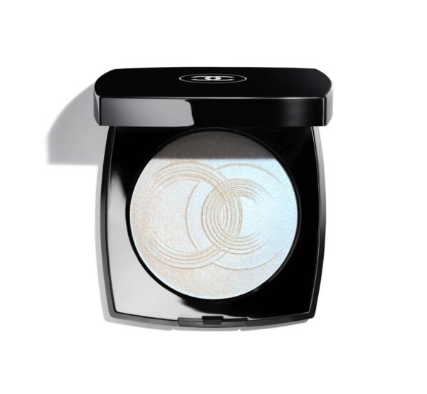 CHANEL Lumiere De L’Ocean Illuminating Powder Highlighter
