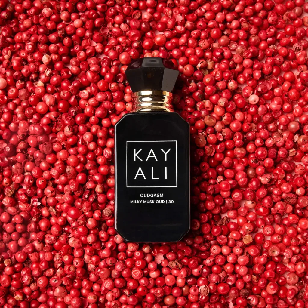 KAYALI OUDGASM MILKY MUSK OUD | 30 أو دو برفوم بخاخ السفر المكثف
