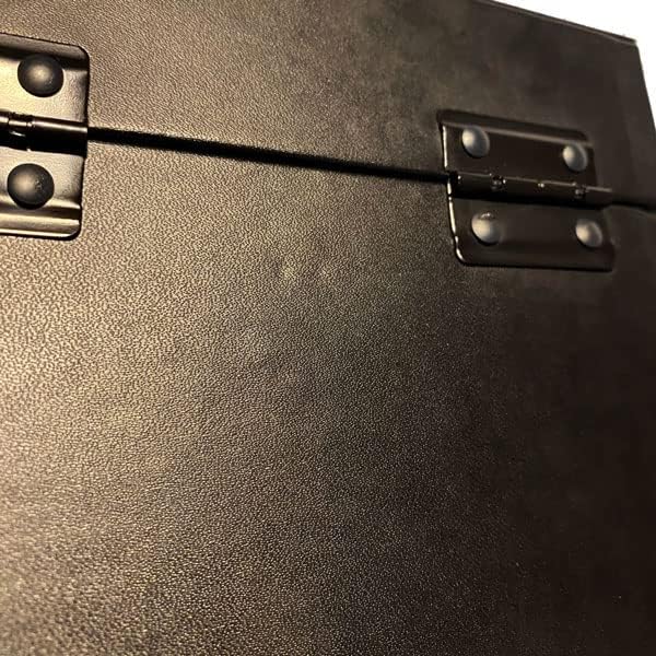علبة إكسسوارات إيف سان لوران باللونين الأسود والوردي
