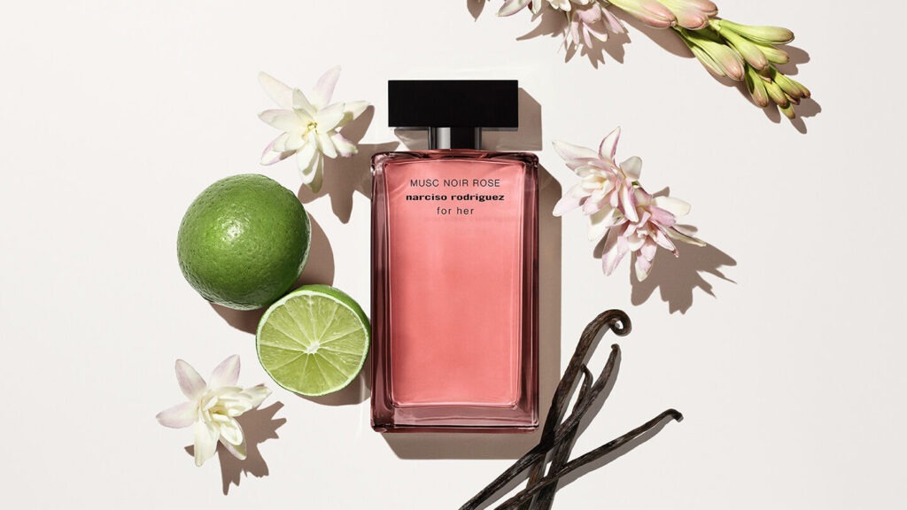 نارسيسو رودريغيز لعطرها MUSC NOIR ROSE