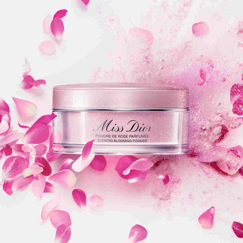 بودرة "ميس ديور" المعطرة