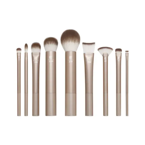 Real Techniques Brush Kit- 9 Piece Set