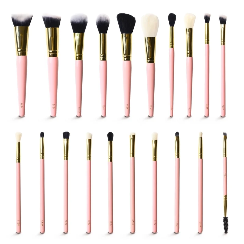 P.Louise Fuchsia Dreams Makeup Set