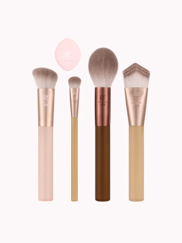 Real Techniques New Nudes 2.0 Blurred Base Kit