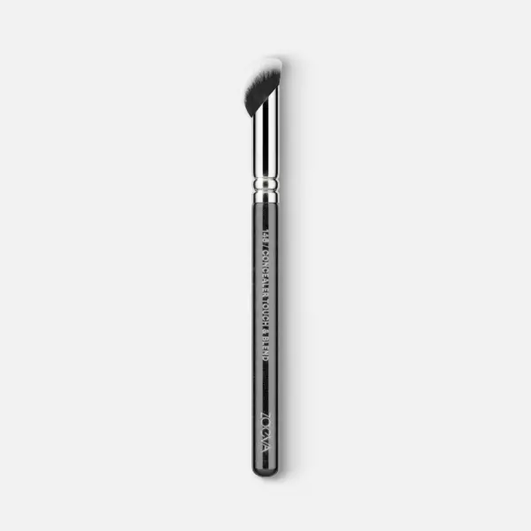 Zoeva 146 Concealer Touch & Blend Brush
